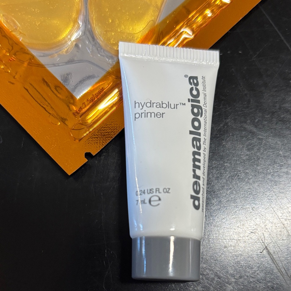 Dermalogica Primer with Eye Mask and Lip Gloss - Picture 1 of 8